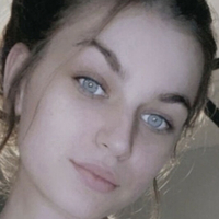 Chloe Thomas Nackt