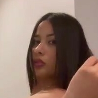 Chloe Warm Nackt