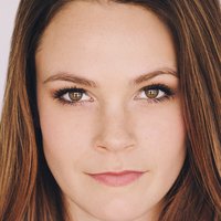 Claire Adams Nackt
