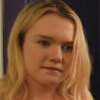 Claire Milligan Nackt