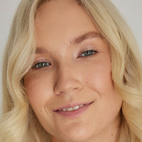 Claire Roos Nackt