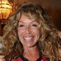 Claudia Cavalcanti Nackt