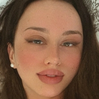 Clauds Nackt