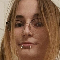 Clementine Stanley Nackt