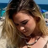 Corinne Sophie Nackt