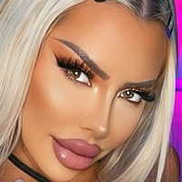 courtneytaylor Nackt