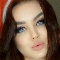 curvyagathafree Nackt