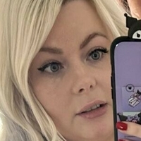 CurvyDani Nackt