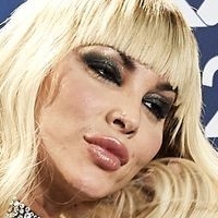 Daniela Santiago Nackt