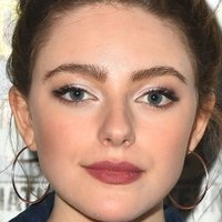 Danielle Rose Russell Nackt