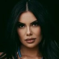 Danielle Ruiz Nackt