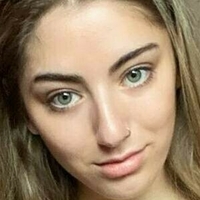Davyna Nackt