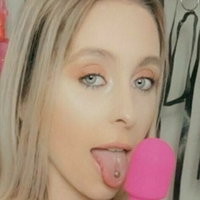 deedeexo02 Nackt