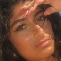 Donya Shabani Nackt