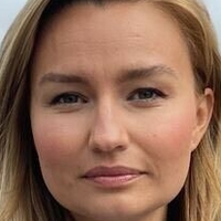 Ebba Busch Nackt