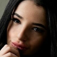 Eden Mishly Nackt