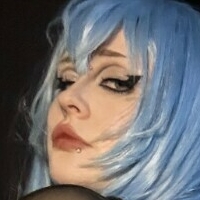 Electro Alice Nackt
