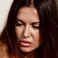 Elena Ptena Nackt
