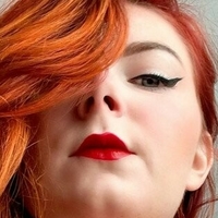Eléna-Rose Burri Nackt