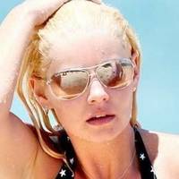 Elisha Cuthbert Nackt