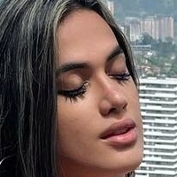 Elizabeth Guisao Nackt