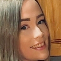 elle_bloom Nackt
