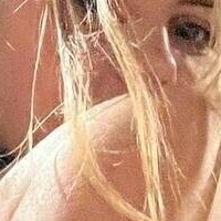ellefoxfree Nackt