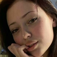 elliemooree Nackt