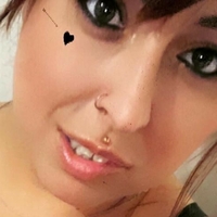 EllleBee Nackt