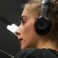 Elora Gummerson Nackt