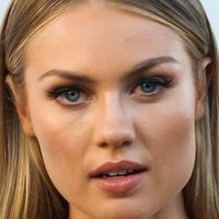 Elyse Knowles Nackt