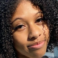 Elyse Rey Nackt