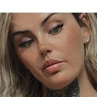 Em Ski Nackt