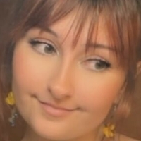 emiliarenblue Nackt