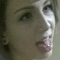 Emilie Nackt