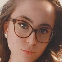 Emily Hill Nackt