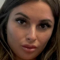 Emily Hurley Nackt