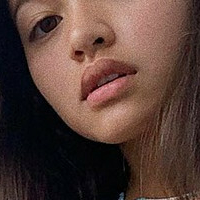 Emily Huynh Nackt