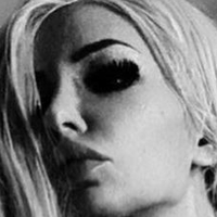 Emily Lazar Nackt