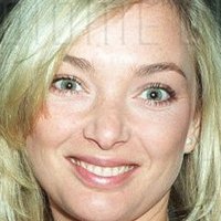 Emma Amos Nackt
