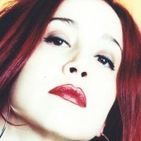 Erika Savastani Nackt