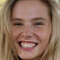 Esther Graf Nackt
