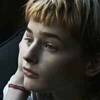 Esther-Rose McGregor Nackt