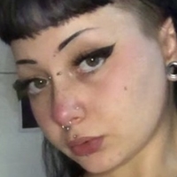eviespit Nackt