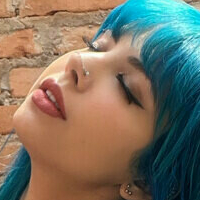flahsuicide Nackt