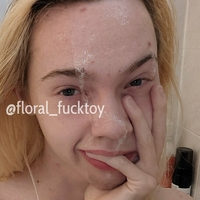 floral_fucktoy Nackt