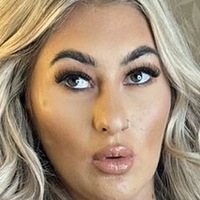 Foxymegs20 Nackt