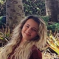 Gabby Barrett Nackt