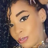 Gabriela Góes Nackt