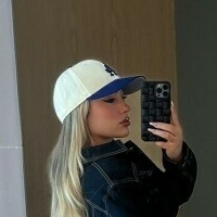 Gabriella Farias Nackt
